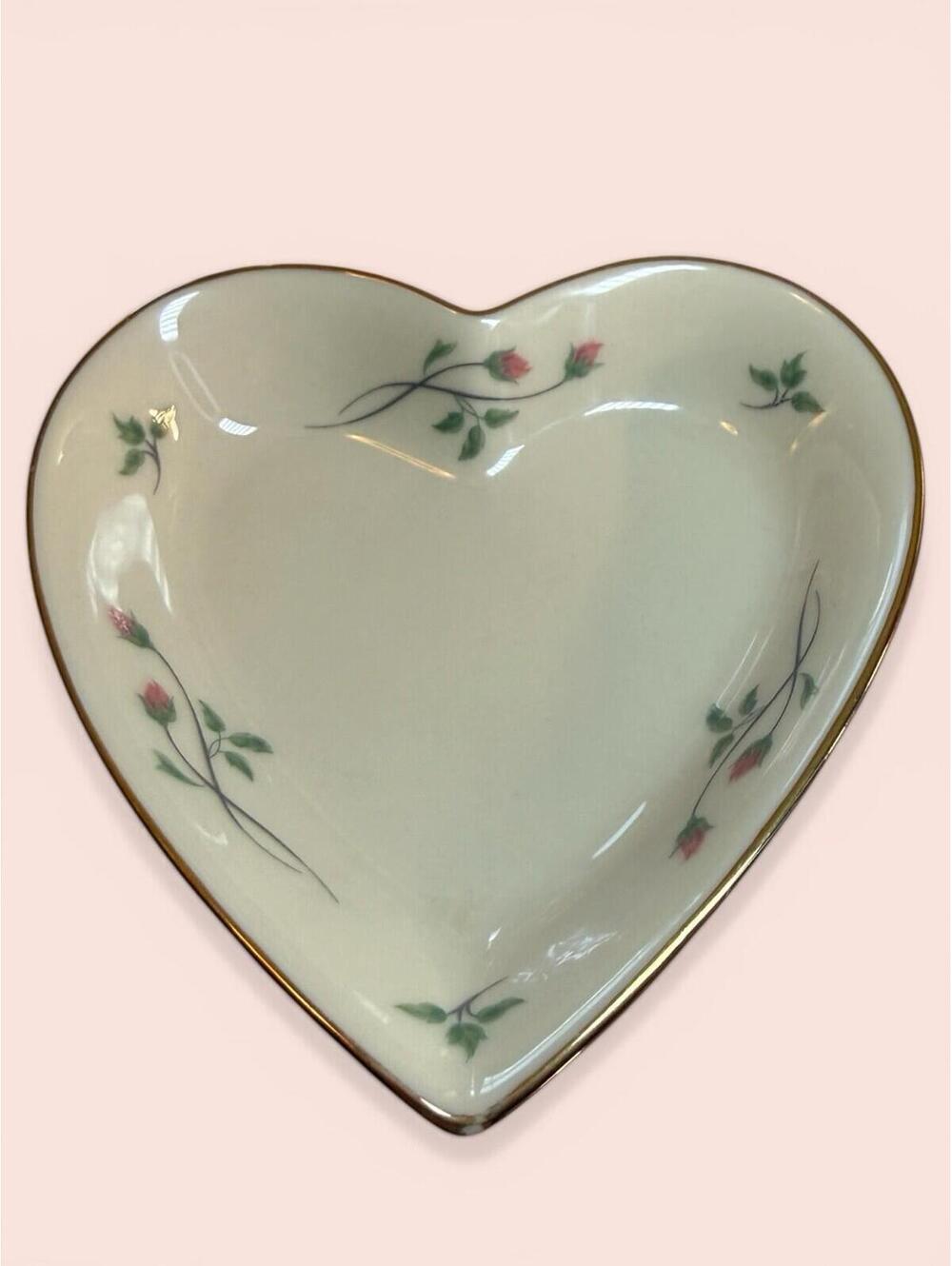 Lenox Rose Manor Heart Shaped Trinket Candy Dish Porcelain Gold Trim 4" long